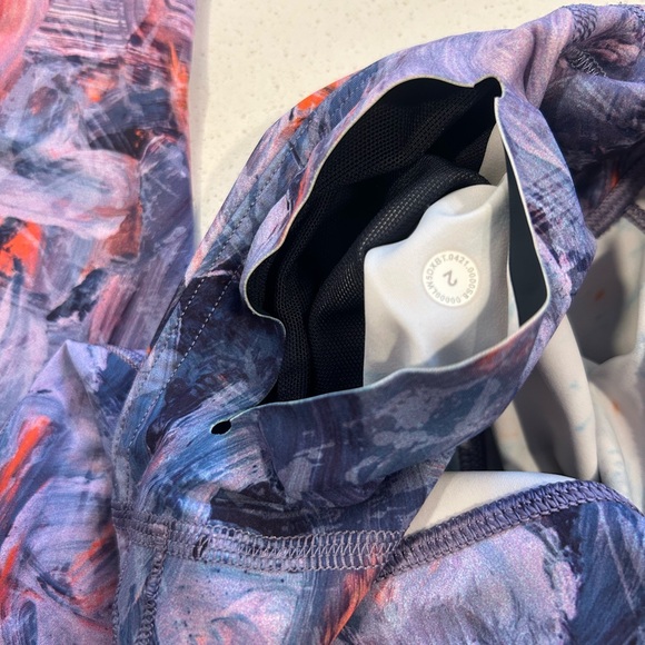 Lululemon high rise wunder under Patterned Leggings size 2 - Picture 5 of 6